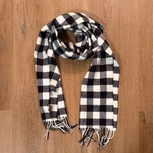 Black and White Plaid Scarf